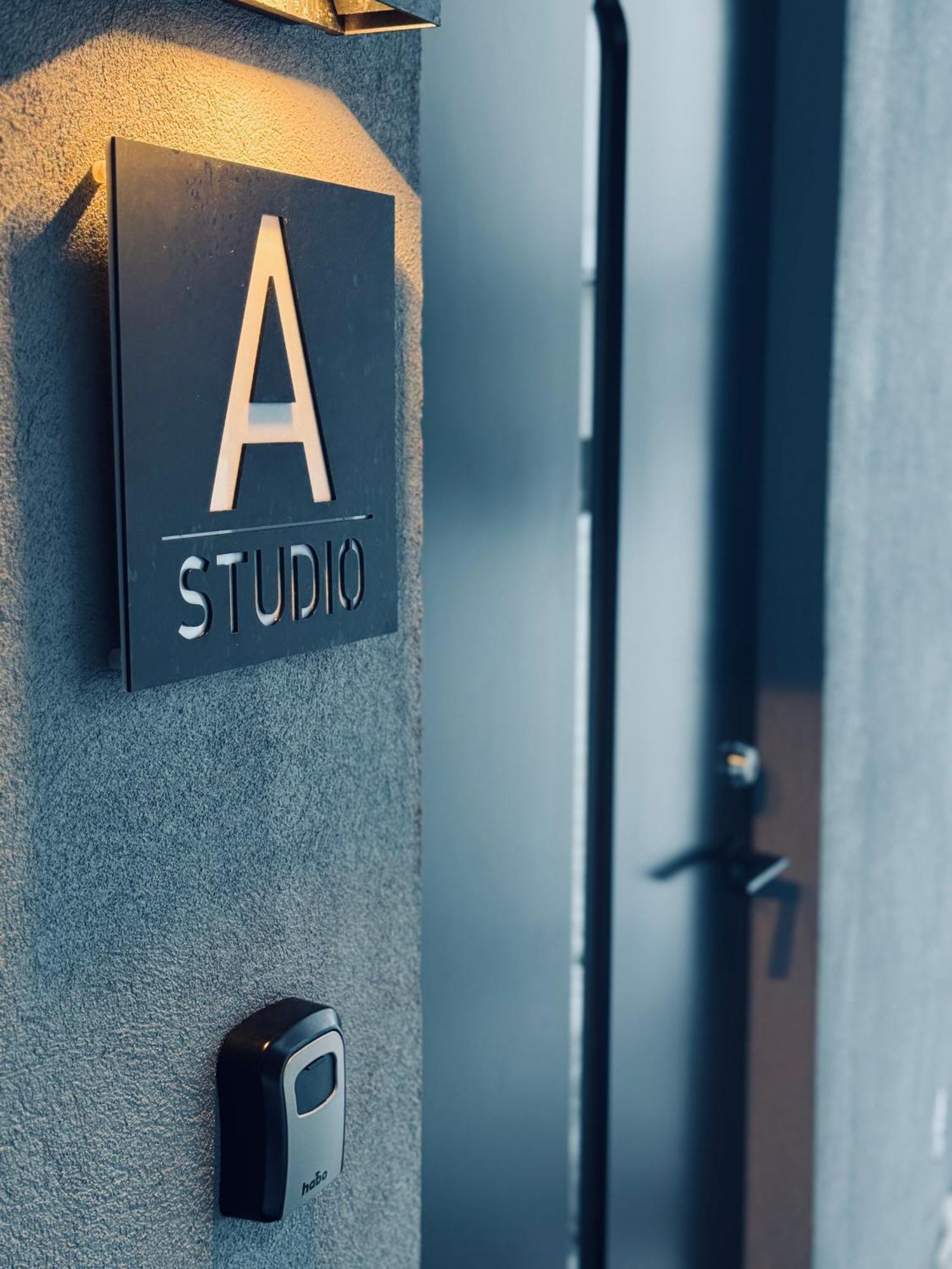 Arctic Seasons - A Cozy Luxury Escape At The Of Tromsø